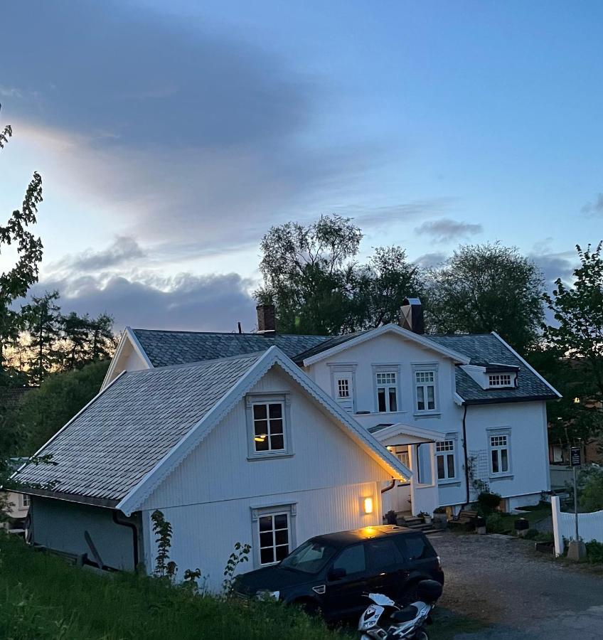 Bo I Historisk Bygning, Kort Vei Til Sentrum Trondheim Zewnętrze zdjęcie